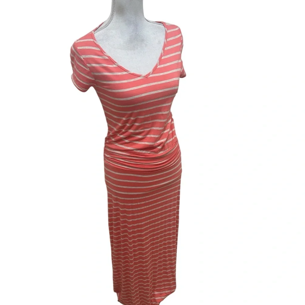 Sady & Lu Coral Striped v neck short sleeve maxi tee Dress ruched waist medium